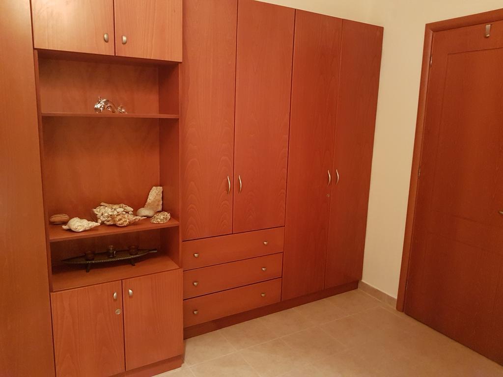 Melina'S Apartments Kalavárda Eksteriør bilde