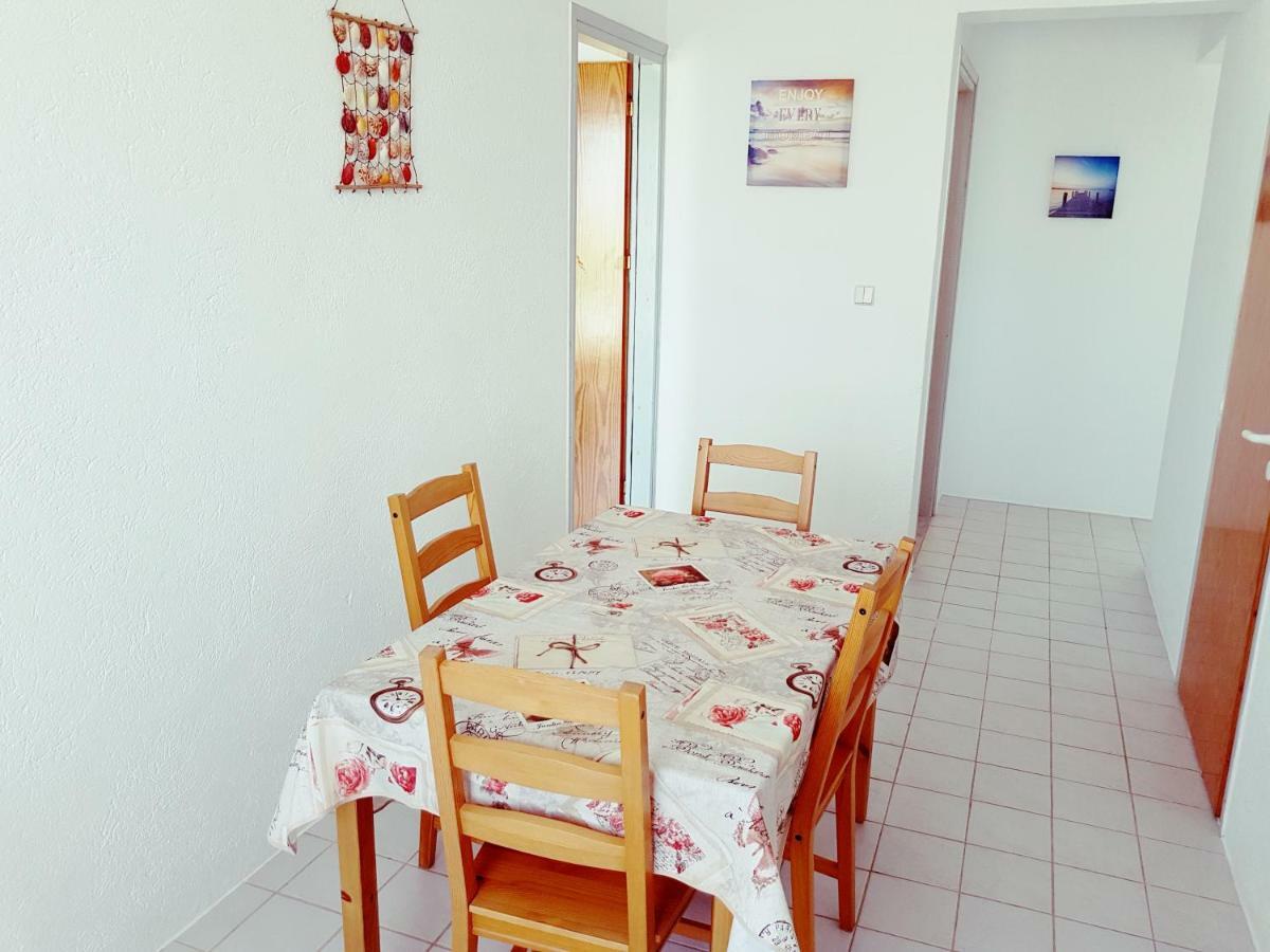 Melina'S Apartments Kalavárda Eksteriør bilde